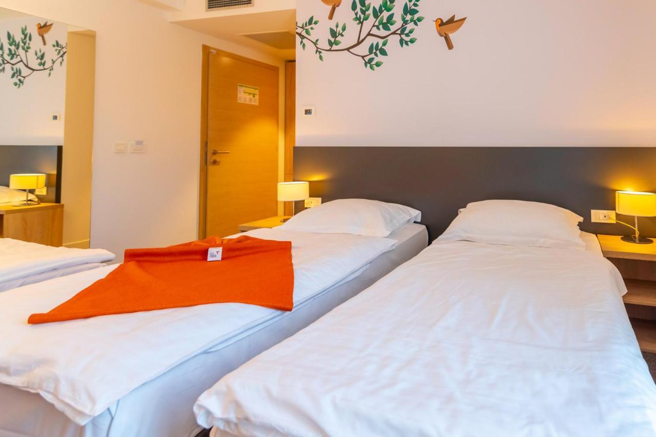 Hotel Park Superior 3* Cakovec Exterior photo