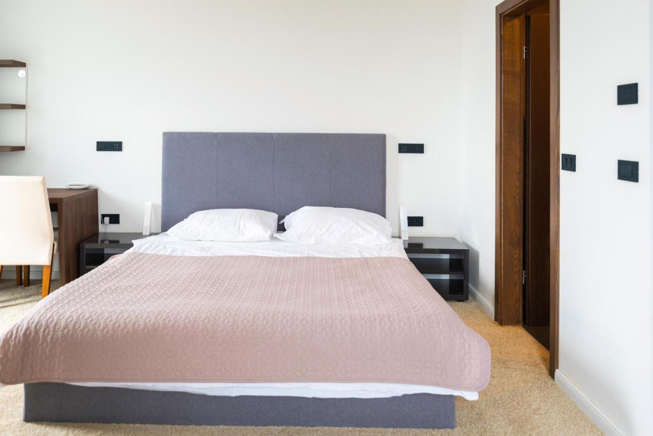 Hotel Park Superior 3* Cakovec Exterior photo